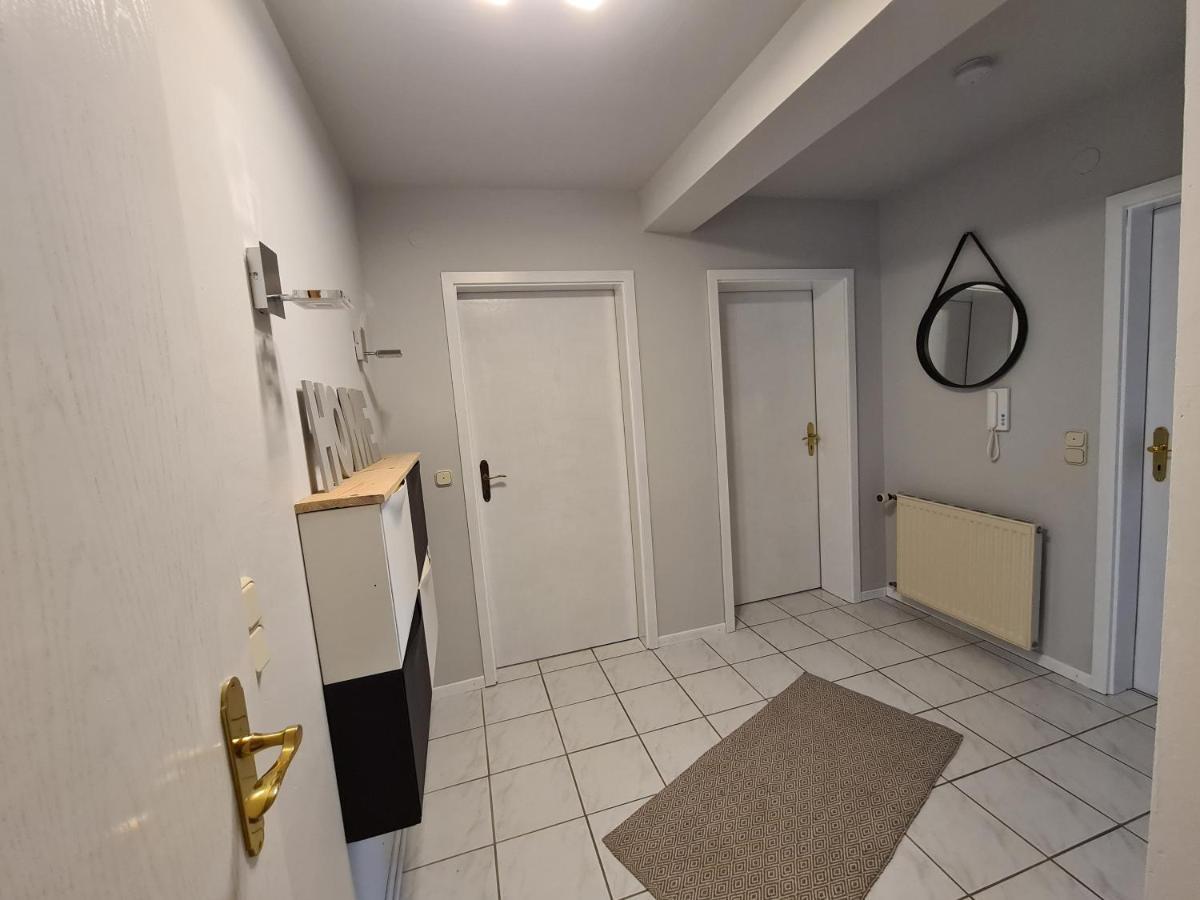 באד נוישטאדט אן דר סאאלה Monteurwohnung מראה חיצוני תמונה